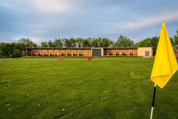 Mercure Newcastle George Washington Hotel Golf & Spa