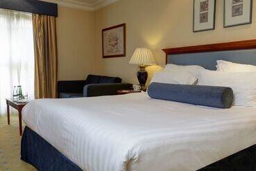 Manor Hotel Solihull, Signature Collection