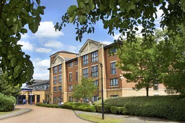 هتل Doubletree By Hilton Coventry