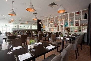 هتل Doubletree By Hilton Coventry