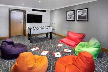 هتل Hilton London Croydon