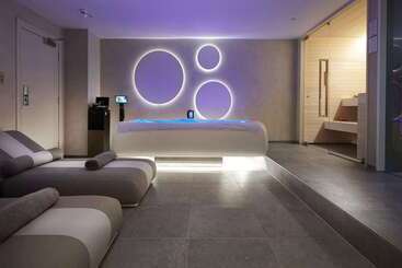 هتل Hilton London Croydon