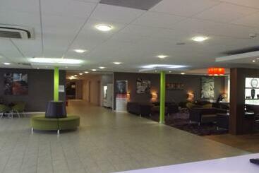 هتل Holiday Inn Express Preston South, An Ihg