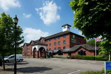 هتل Holiday Inn Express Stafford, An Ihg