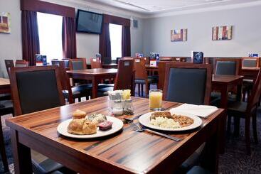 هتل Holiday Inn Express York, An Ihg