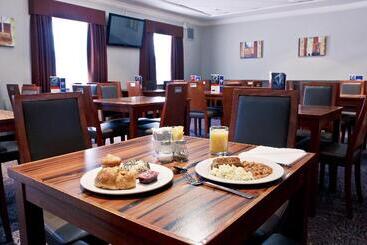 هتل Holiday Inn Express York, An Ihg