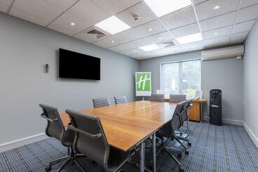 هتل Holiday Inn Oxford, An Ihg