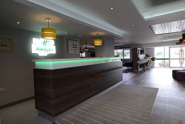 בית מלון כפרי Holiday Inn Wolverhampton   Racecourse, An Ihg