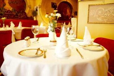 هتل La Gaffe   Bed And Breakfast