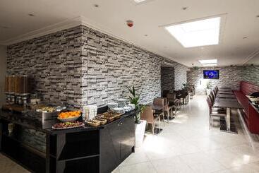 هتل London House