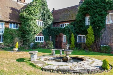 هتل Letchworth Hall