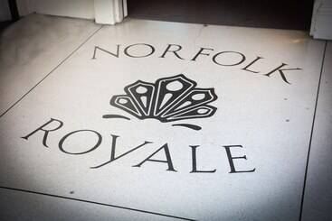 هتل Norfolk Royale