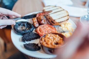 هتل The Blue Boar