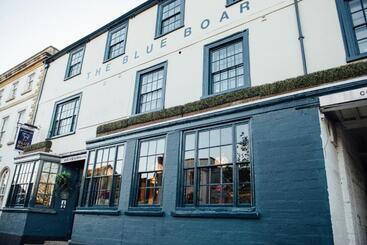هتل The Blue Boar