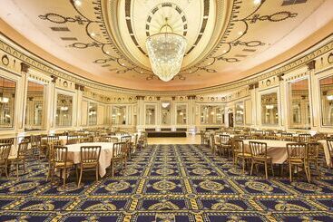 ホテル The Midland