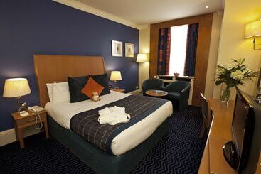 ホテル The Midland