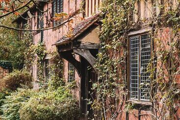 Langshott Manor   Luxury Hotel Gatwick