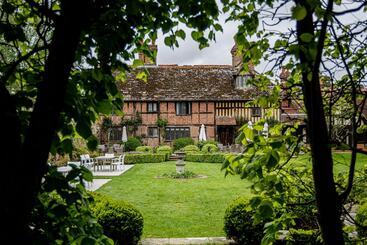 Langshott Manor   Luxury Hotel Gatwick