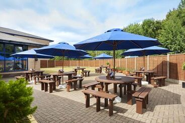 Novotel London Stansted Airport