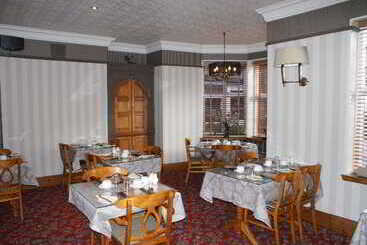 هتل B+b York
