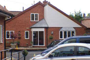 هتل B+b York