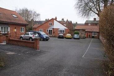 هتل B+b York