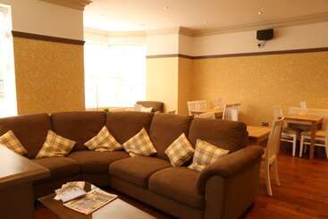 هتل B+b York