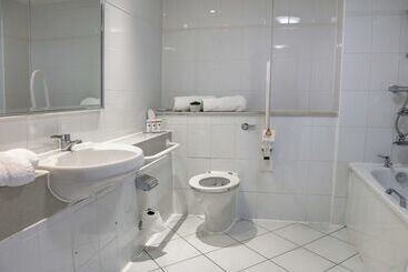 Best Western Plus The Quays Hotel Sheffield