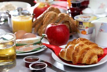 Queensway Hotel, Sure Hotel Collection By Best Western