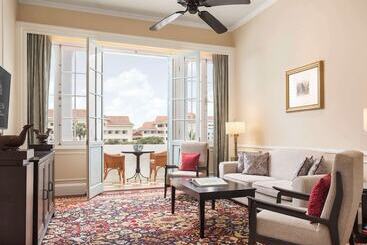 Raffles Hotel Le Royal