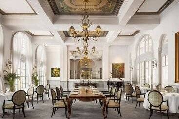 Raffles Hotel Le Royal