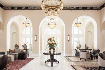 Raffles Hotel Le Royal