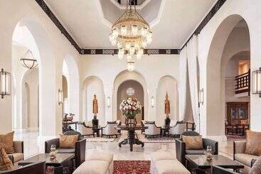 Raffles Hotel Le Royal