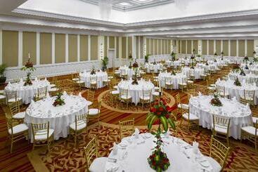Raffles Hotel Le Royal