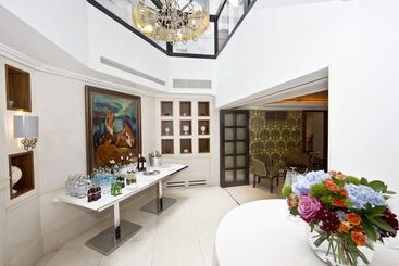 Althoff St James S Hotel & Club London