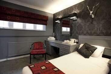 St James Hotel; Bw Premier Collection
