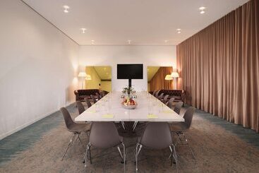 Hotel St Martins Lane London
