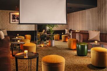 Hotel St Martins Lane London
