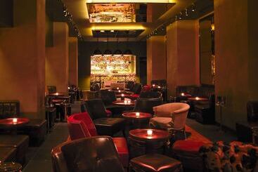 Hotel St Martins Lane London