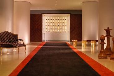 Hotel St Martins Lane London