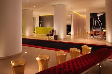 Hotel St Martins Lane London