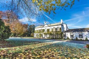 هتل Statham Lodge