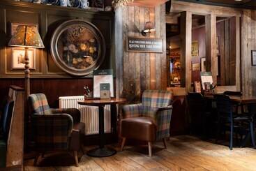 هتل The Ambleside Inn   The Inn Collection Group