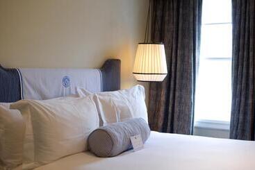 هتل The Relais Henley