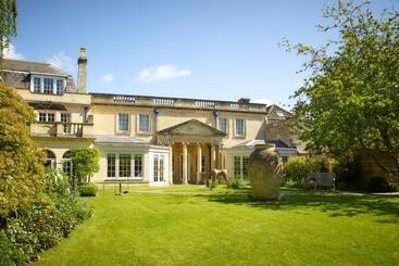 The Royal Crescent Hotel & Spa