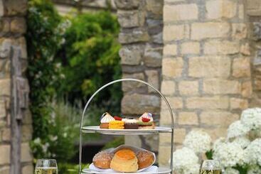 The Royal Crescent Hotel & Spa