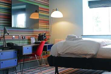 Village Hotel Cardiff