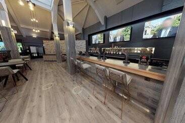 Village Hotel Liverpool
