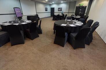 Village Hotel Liverpool
