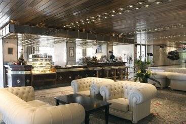 Imperial Hotel & Spa